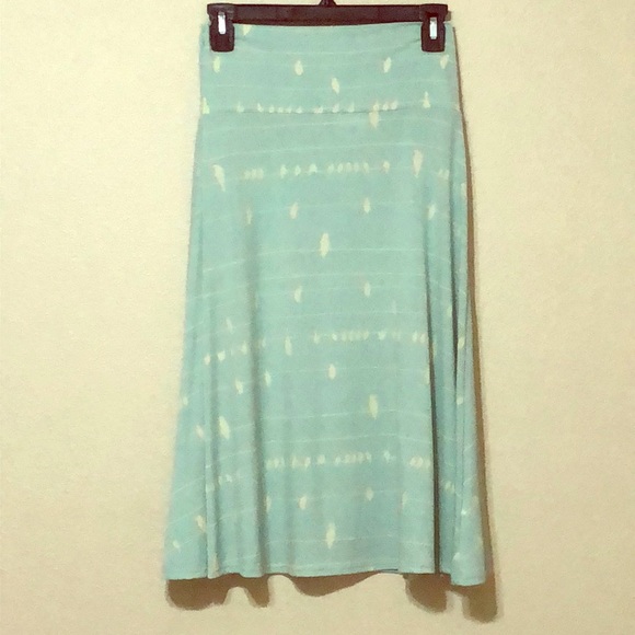 LuLaRoe Dresses & Skirts - LuLaRoe Azure Skirt L